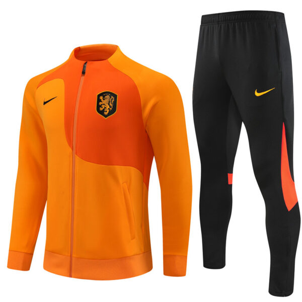 Survêtement ENFANT/JUNIOR Pays-Bas 2022-2023 - Orange/Noir
